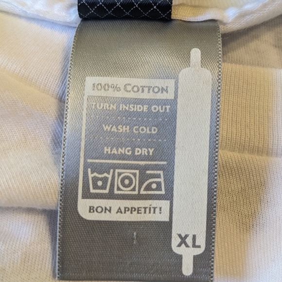 Johnny Cupcakes t-shirt Size XLarge excellent pre-owned condition. - Picture 6 of 6